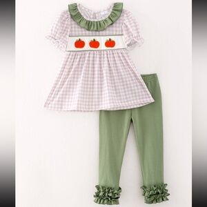 **NWT**Girls Pumpkin Chenille Patch Ruffle Plaid Top + Pants Set